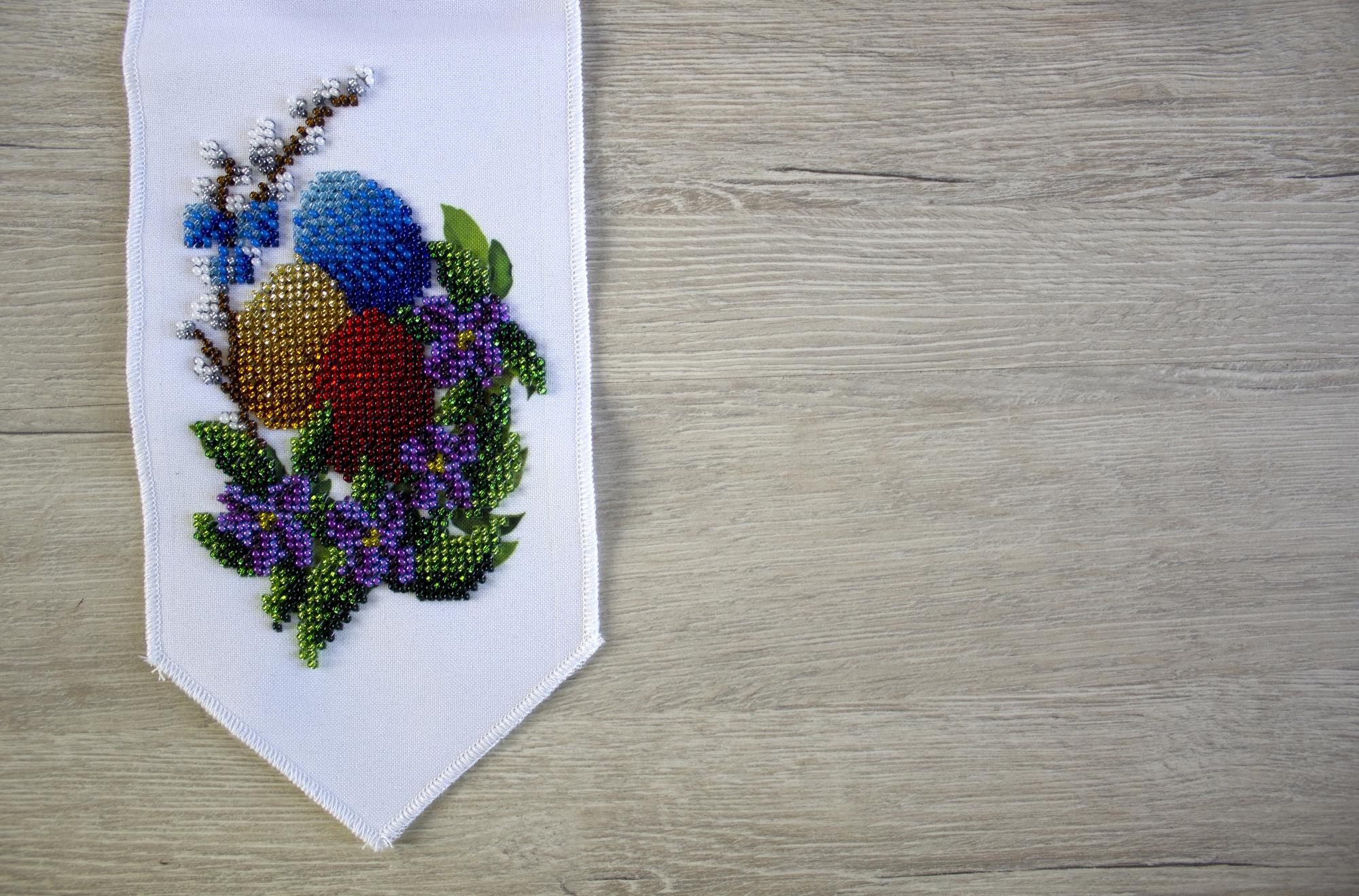 Workspace with finished embroidered patches